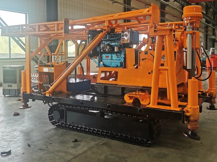 立轴式岩心钻机